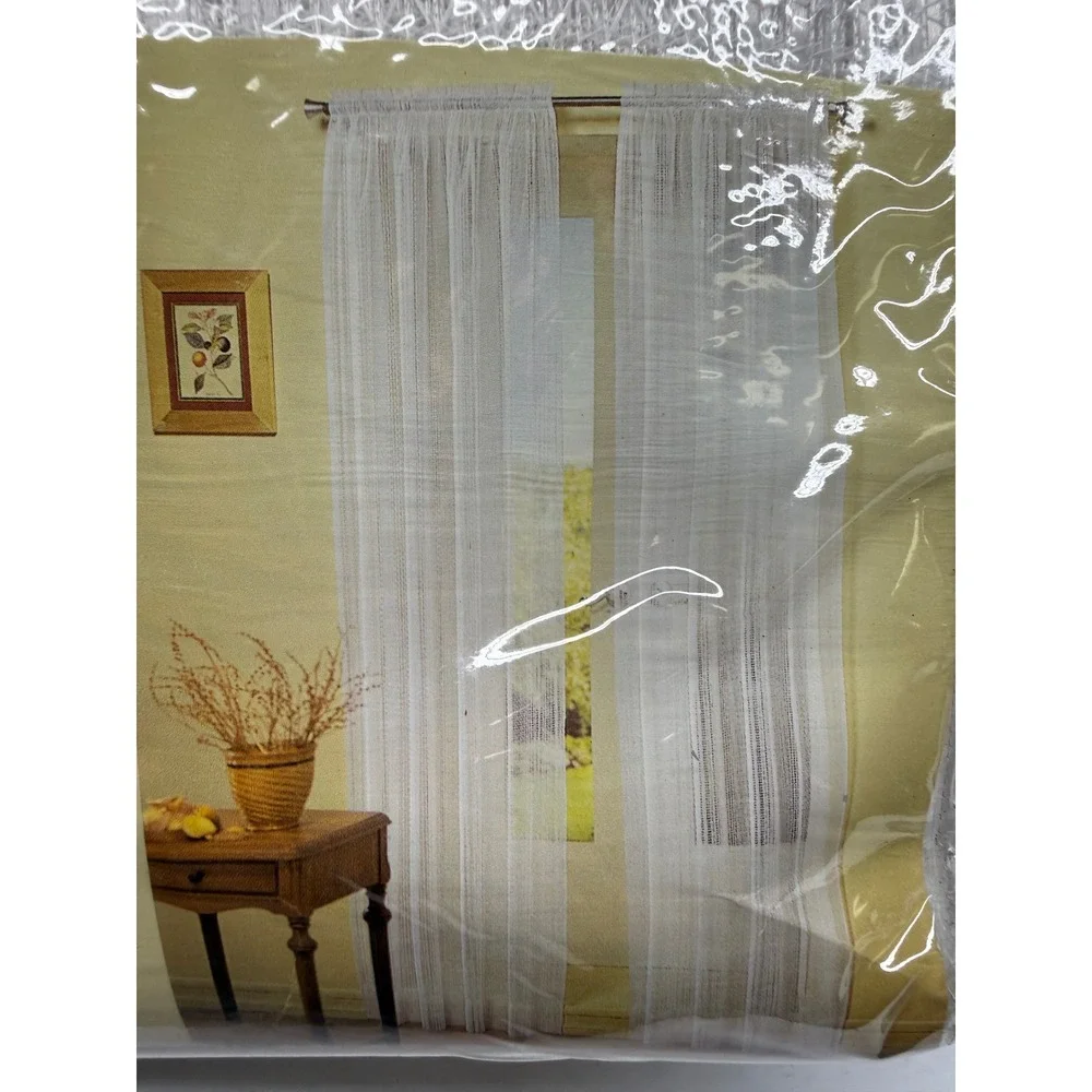Mainstays crisp polyester aesthetic